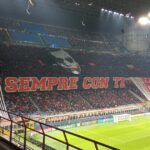 Pronóstico Milan vs Bologna: afición rossonera en la Curva Sud de San Siro